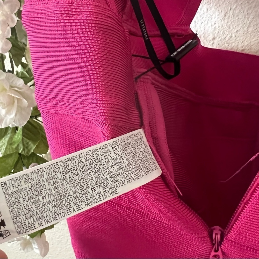 RARE HERVE LEGER X FOREVER 21 Pink Bandage Cut Out Romper - Picture 11 of 13